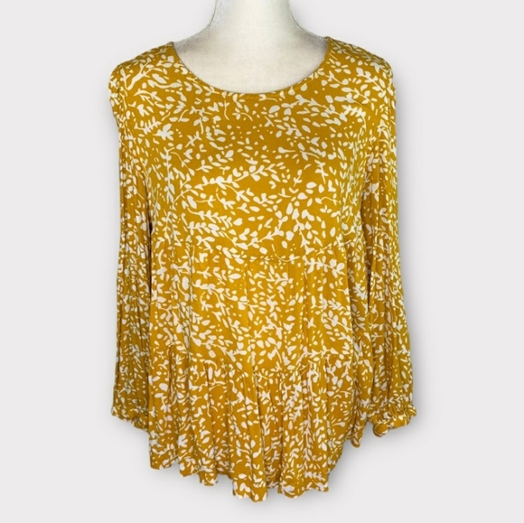 Time and Tru Tops Time And Tru Mustard Yellow Floral Peasant Top